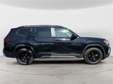 New 2025 Volkswagen Atlas Peak Edition SE image 6