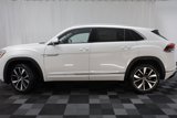New 2025 Volkswagen Atlas Cross Sport SEL Premium R-Line image 4