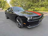 Used 2014 Dodge Challenger SXT image 3