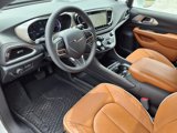 Used 2024 Chrysler Pacifica Pinnacle image 6