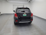 Used 2019 Chevrolet Trax LT w/ LT Convenience Package image 6