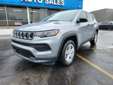 Used 2024 Jeep Compass Sport image 4