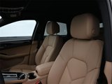 Used 2025 Porsche Macan image 5