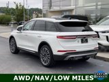 Used 2022 Lincoln Corsair Reserve image 3