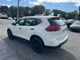 Used 2017 Nissan Rogue S image 5