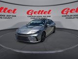 Used 2025 Toyota Camry XSE image 3