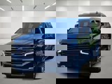 Used 2023 Chevrolet Suburban LT image 2