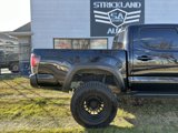 Used 2021 Toyota Tacoma TRD Off-Road image 6