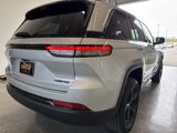 New 2025 Jeep Grand Cherokee Limited image 4