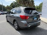 Used 2017 Nissan Pathfinder SL image 3
