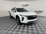 Used 2025 Chevrolet Trax LT w/ Driver Confidence Package image 4