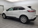 Used 2024 Ford Edge SEL image 3