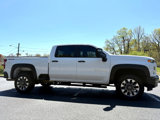 Used 2022 Chevrolet Silverado 2500 Custom w/ Custom Value Package image 3