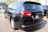 Used 2023 Chrysler Voyager LX image 3