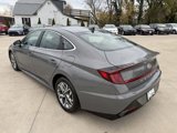 Used 2022 Hyundai Sonata SEL image 3