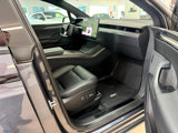 Used 2022 Tesla Model X image 3