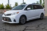 Used 2020 Toyota Sienna LE image 3