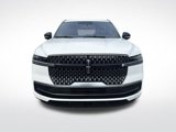 New 2025 Lincoln Navigator Reserve image 2