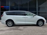 Used 2022 Chrysler Pacifica Touring-L image 6