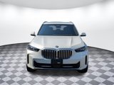 Used 2025 BMW X5 xDrive40i w/ Parking Assistance Package image 3