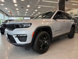 New 2025 Jeep Grand Cherokee Limited w/ Black Appearance Package image 3