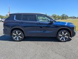New 2025 Mitsubishi Outlander SEL image 3