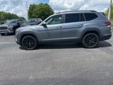 Used 2024 Volkswagen Atlas SE w/ Black Wheel Package image 4