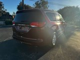 Used 2020 Chrysler Voyager Lxi image 4