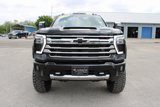 Used 2024 Chevrolet Silverado 2500 High Country image 2
