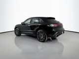 Certified 2025 Porsche Macan image 3
