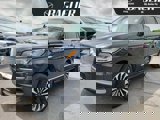 Used 2024 Lincoln Navigator Reserve image 2