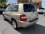 Used 2007 Toyota Highlander w/ 3rd Row image 5