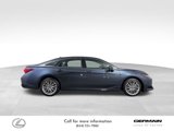 Used 2021 Toyota Avalon Limited image 4