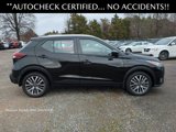 Used 2023 Nissan Kicks SV image 3
