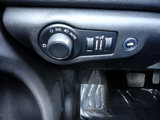 Used 2016 Chrysler 200 Limited image 3