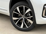 New 2025 Volkswagen Atlas SEL Premium R-Line image 2