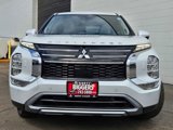 New 2025 Mitsubishi Outlander SE image 3