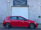 Used 2018 Volkswagen Golf R 4-Door image 2