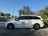 Used 2021 Toyota Sienna XLE image 6