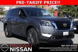 New 2025 Nissan Pathfinder S image 2