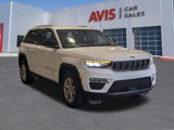 Used 2024 Jeep Grand Cherokee Limited image 3