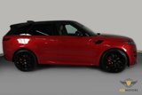 Used 2025 Land Rover Range Rover Sport Dynamic SE image 4