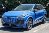 New 2025 Audi SQ6 e-tron Premium Plus image 3