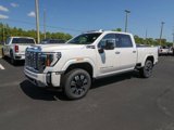 New 2025 GMC Sierra 2500 Denali w/ Denali Reserve Package image 4