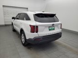 Used 2021 Kia Sorento LX image 5