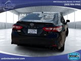 Used 2020 Toyota Camry SE image 4