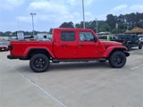 New 2025 Jeep Gladiator Sport image 2