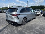 New 2025 Toyota Sienna Platinum image 5