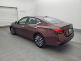 Used 2023 Nissan Altima 2.5 SV image 3