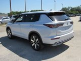 New 2025 Mitsubishi Outlander SE image 5